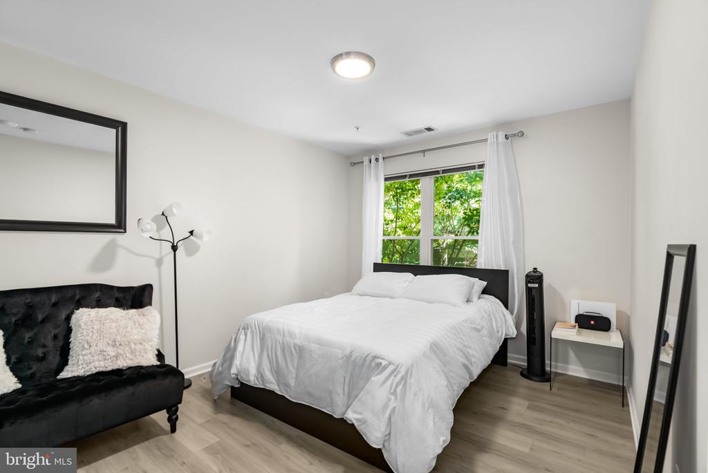 12919 ALTON SQUARE Unit: 202