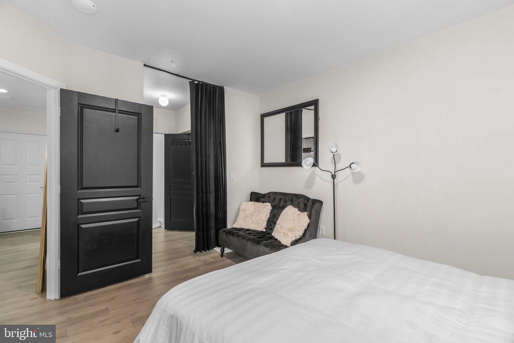12919 ALTON SQUARE Unit: 202
