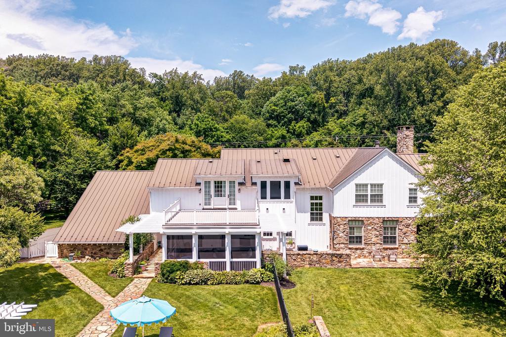 8133 GEORGETOWN PIKE