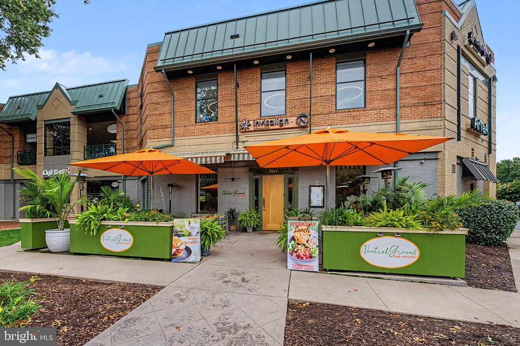 1450 EMERSON AVENUE Unit: 203