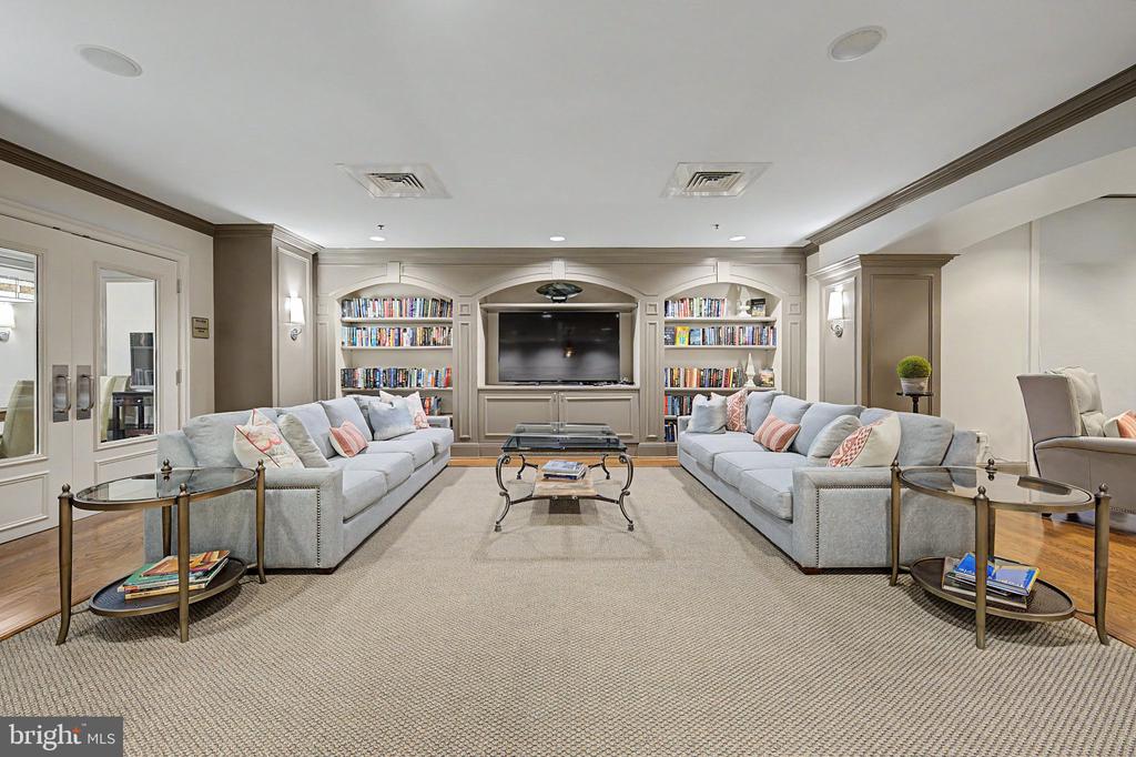1450 EMERSON AVENUE Unit: 203