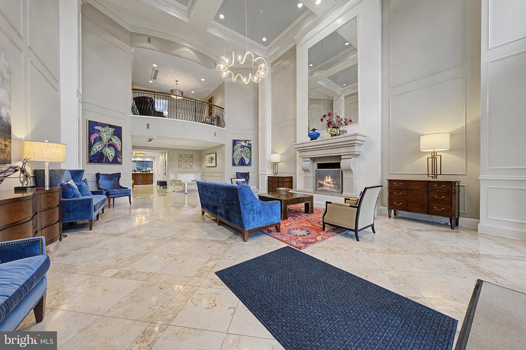 1450 EMERSON AVENUE Unit: 203