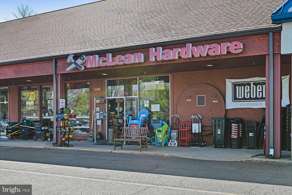 1450 EMERSON AVENUE Unit: 203