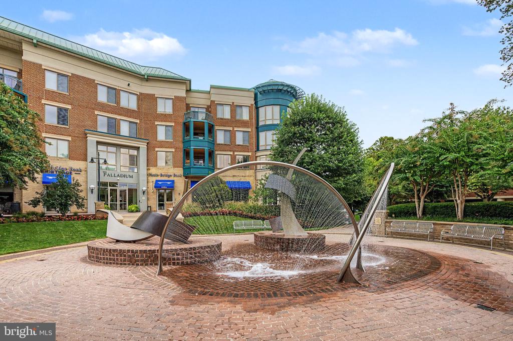 1450 EMERSON AVENUE Unit: 203