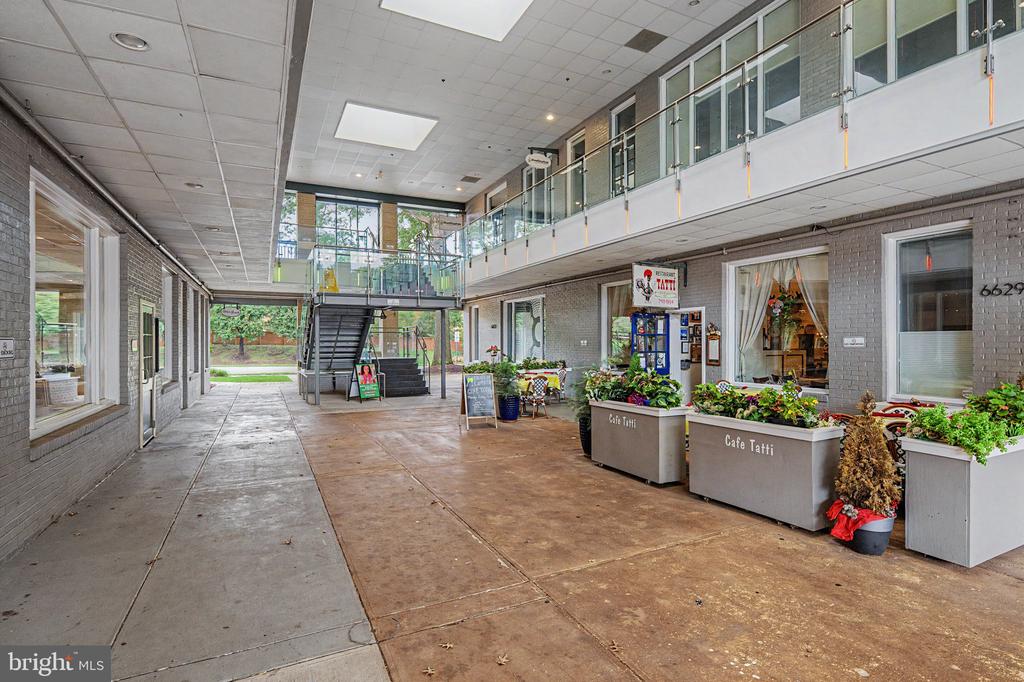 1450 EMERSON AVENUE Unit: 203