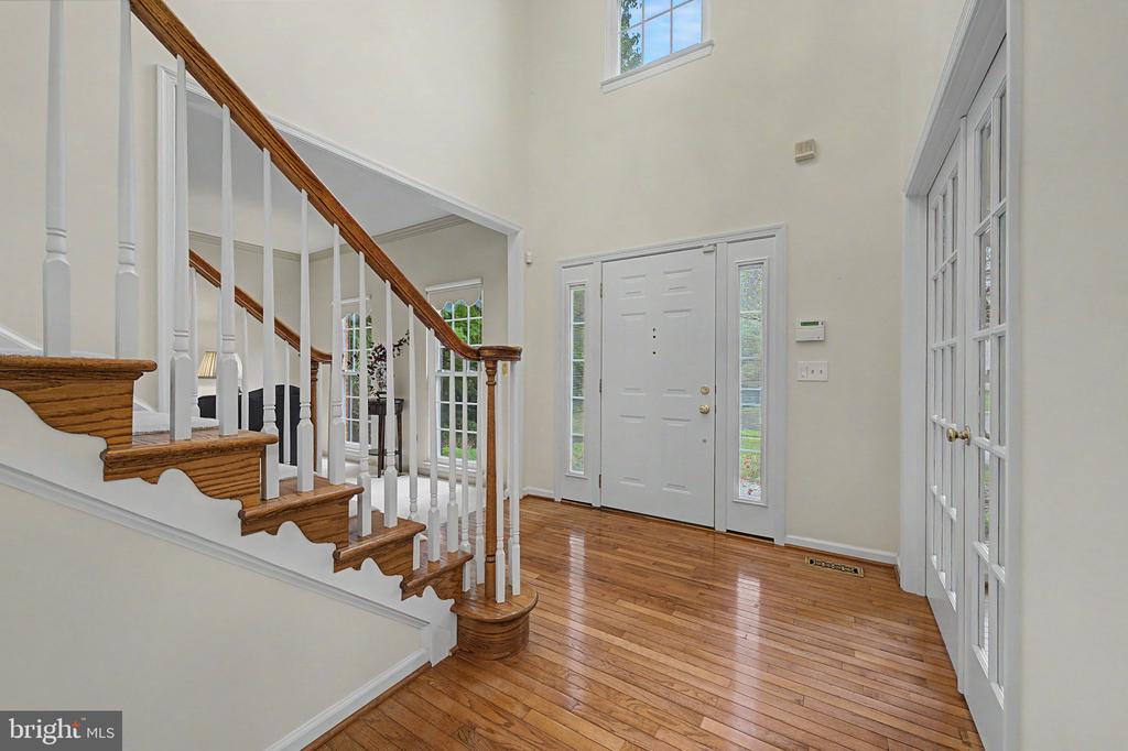 6854 CORDER LANE