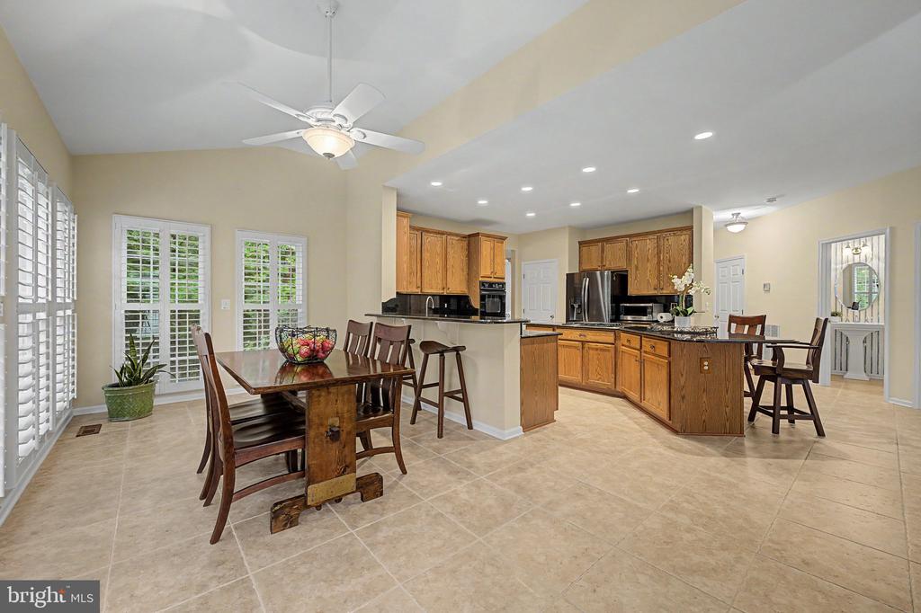 6854 CORDER LANE