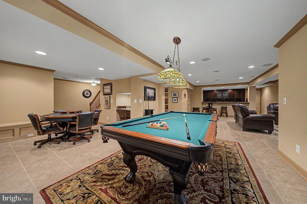 6854 CORDER LANE