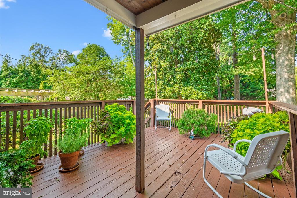 6422 BOULEVARD VIEW