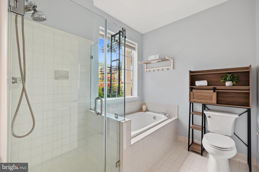 6481 CHEYENNE DRIVE Unit: 102