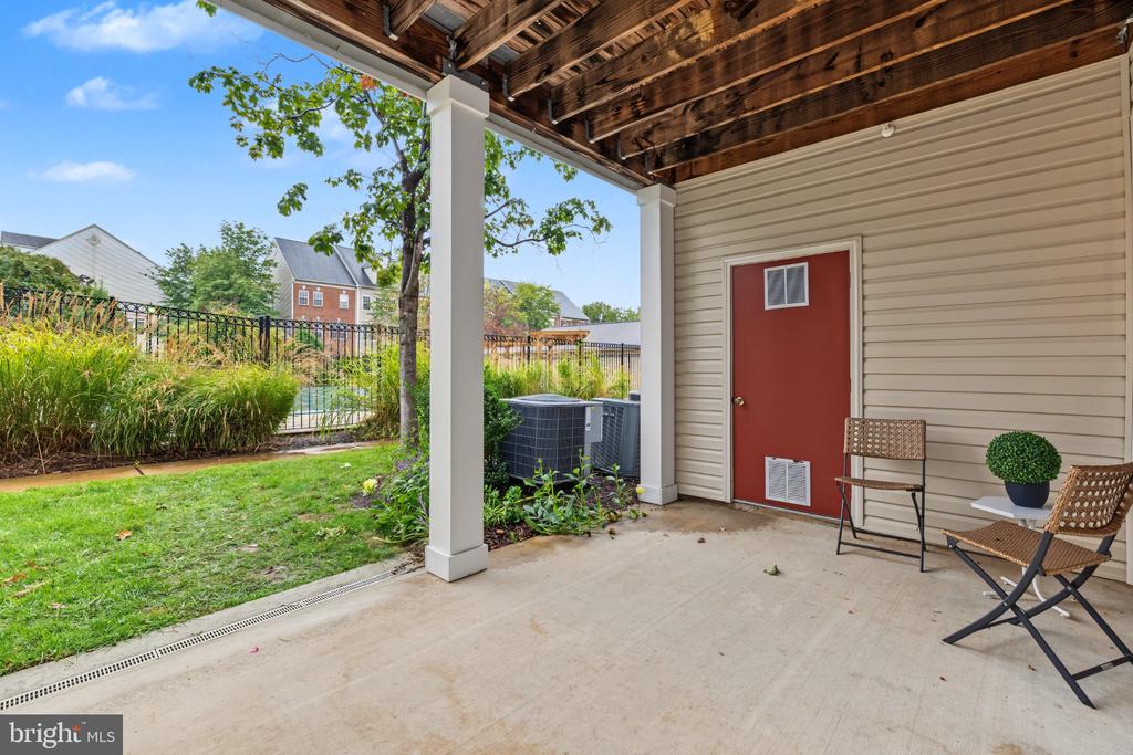 6481 CHEYENNE DRIVE Unit: 102
