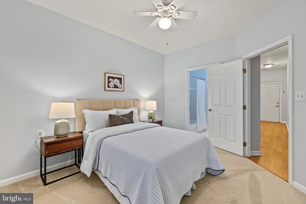 6481 CHEYENNE DRIVE Unit: 102
