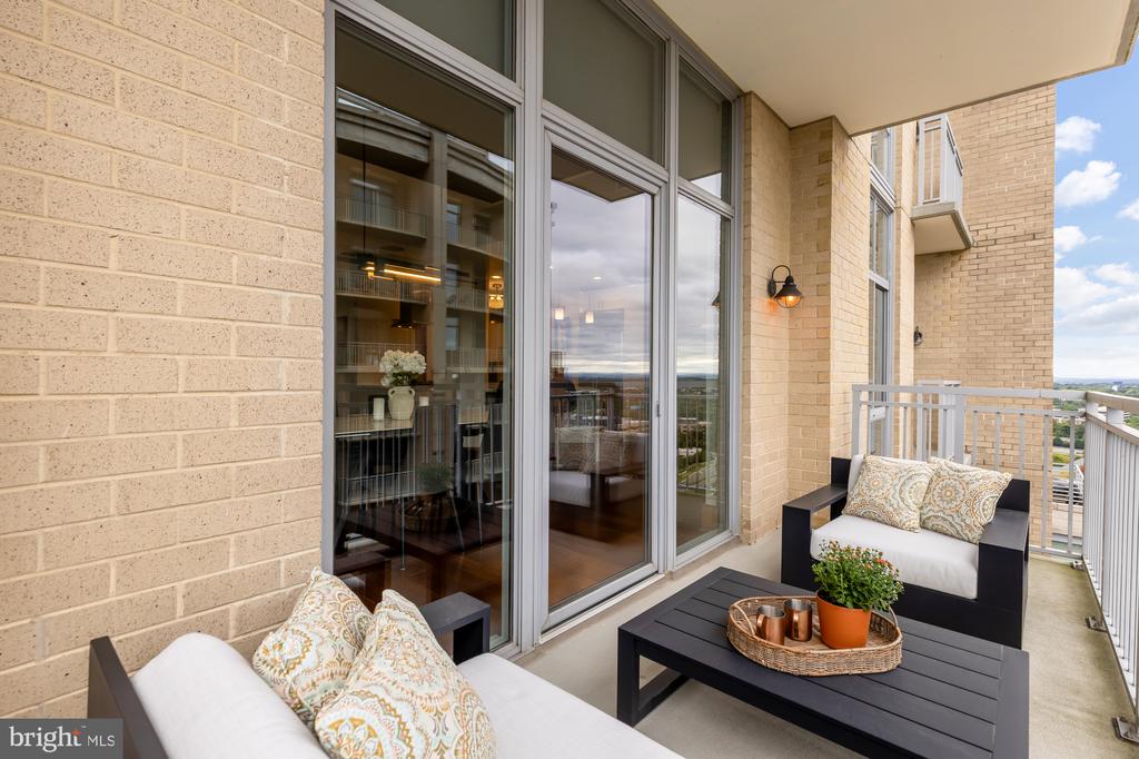 11990 MARKET STREET Unit: 1815