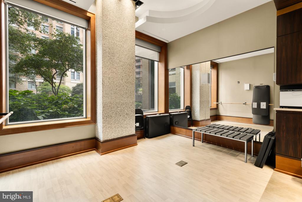 11990 MARKET STREET Unit: 1815