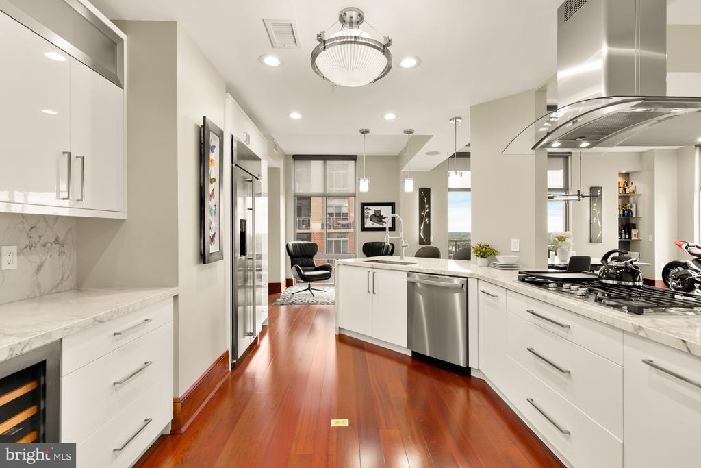 11990 MARKET STREET Unit: 1815