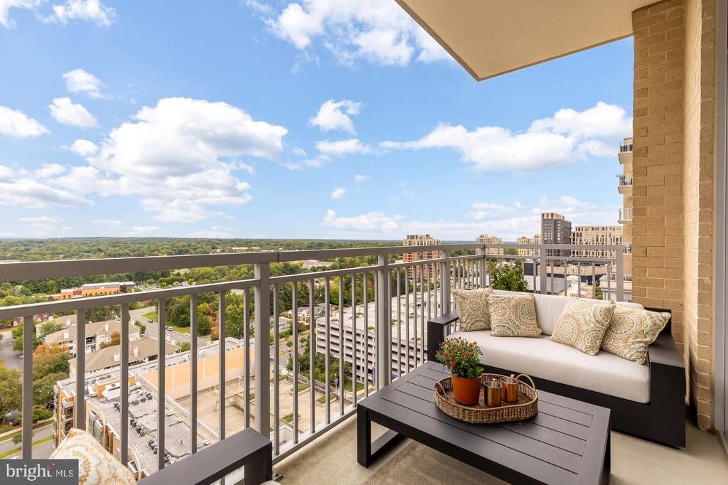 11990 MARKET STREET Unit: 1815