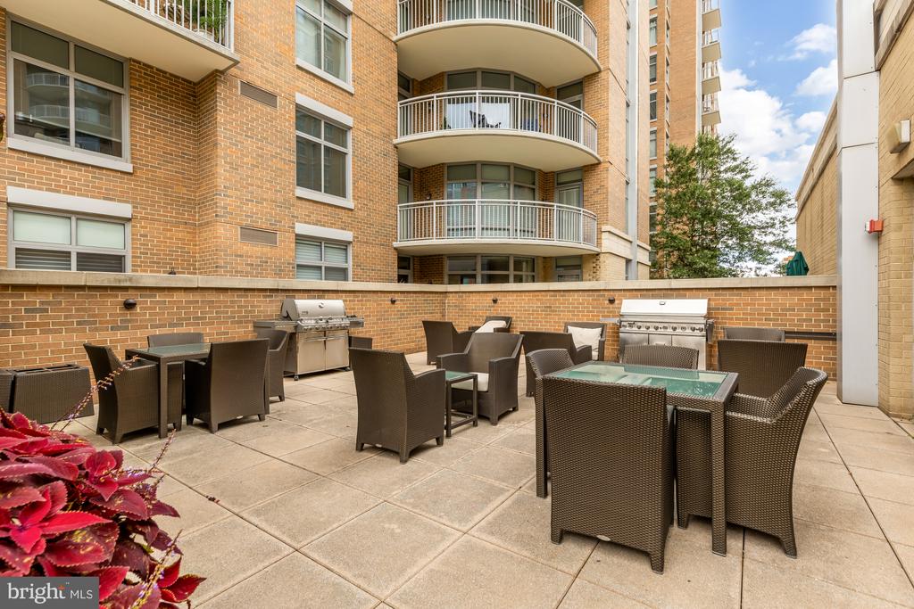 11990 MARKET STREET Unit: 1815