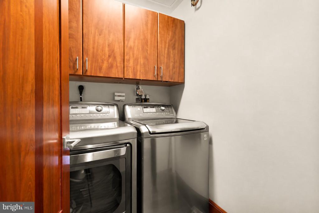 11990 MARKET STREET Unit: 1815