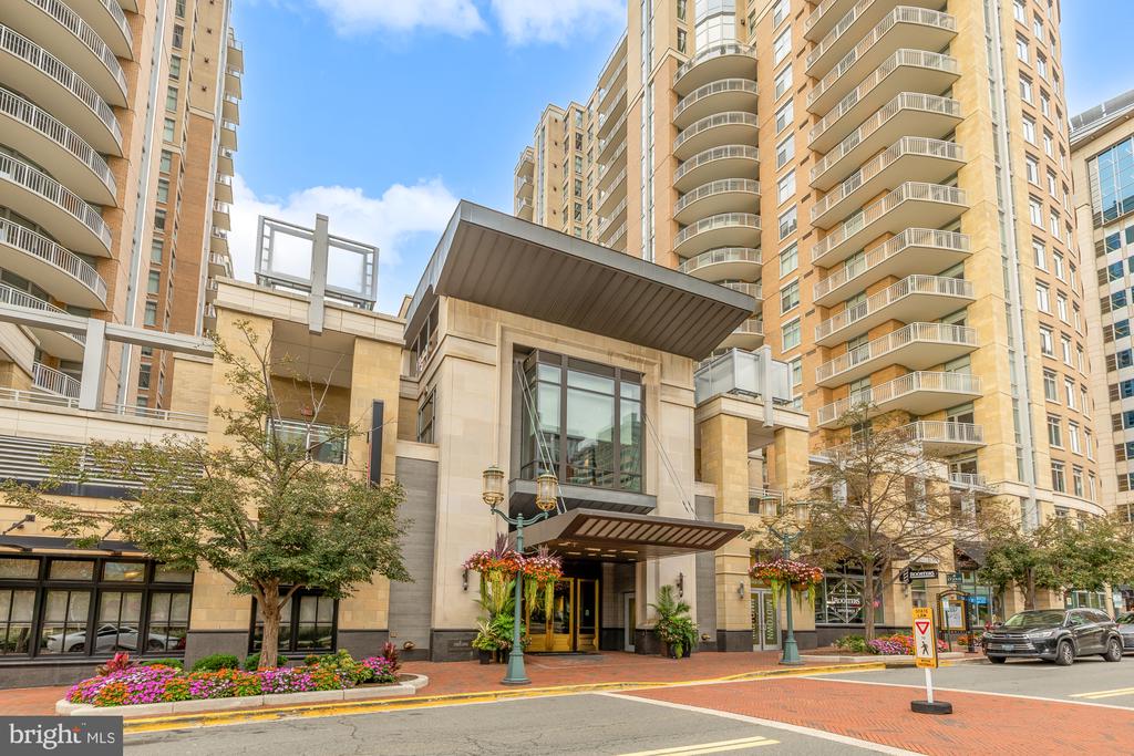 11990 MARKET STREET Unit: 1815