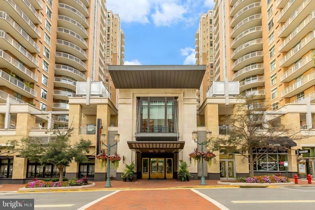 11990 MARKET STREET Unit: 1815