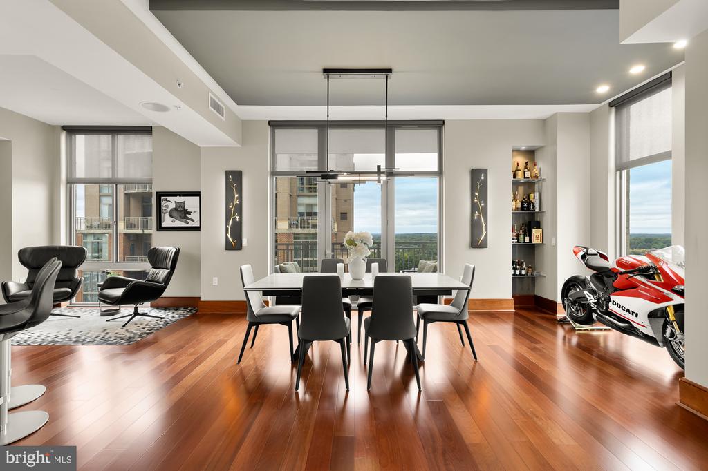 11990 MARKET STREET Unit: 1815
