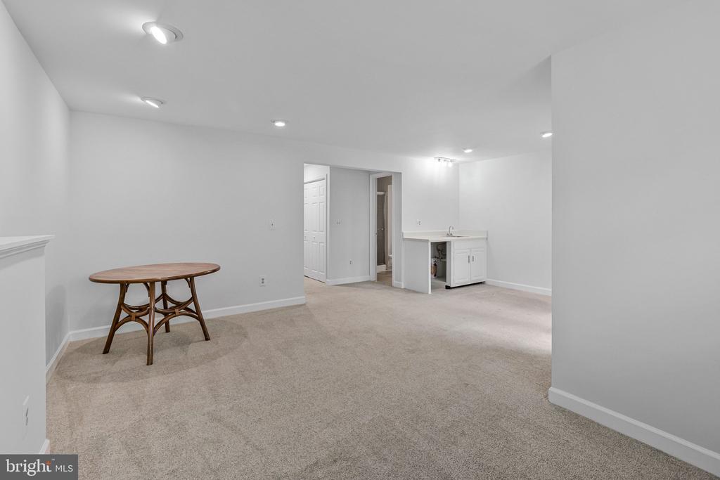 6133 JOUST LANE