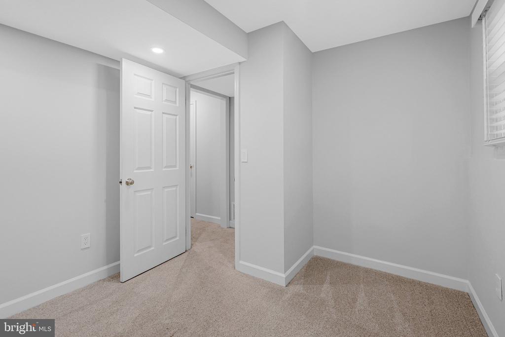 6133 JOUST LANE