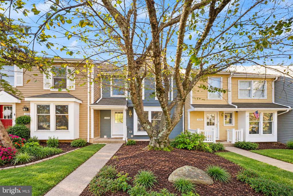 1568 POPLAR GROVE DRIVE
