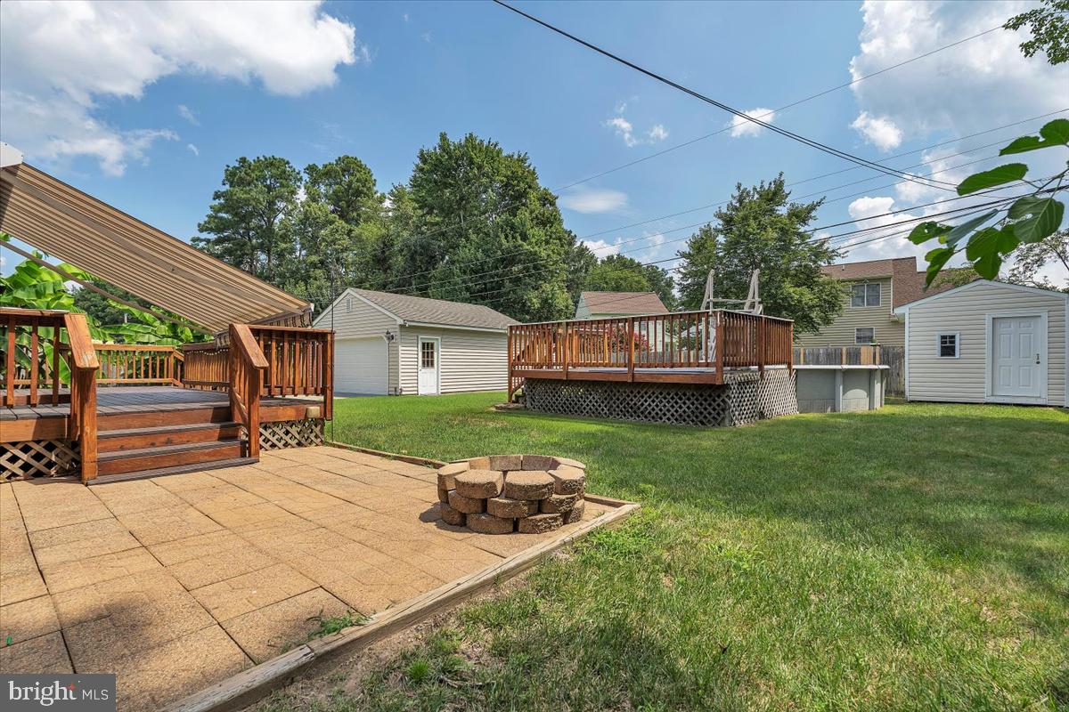 9717 Paragon Dr