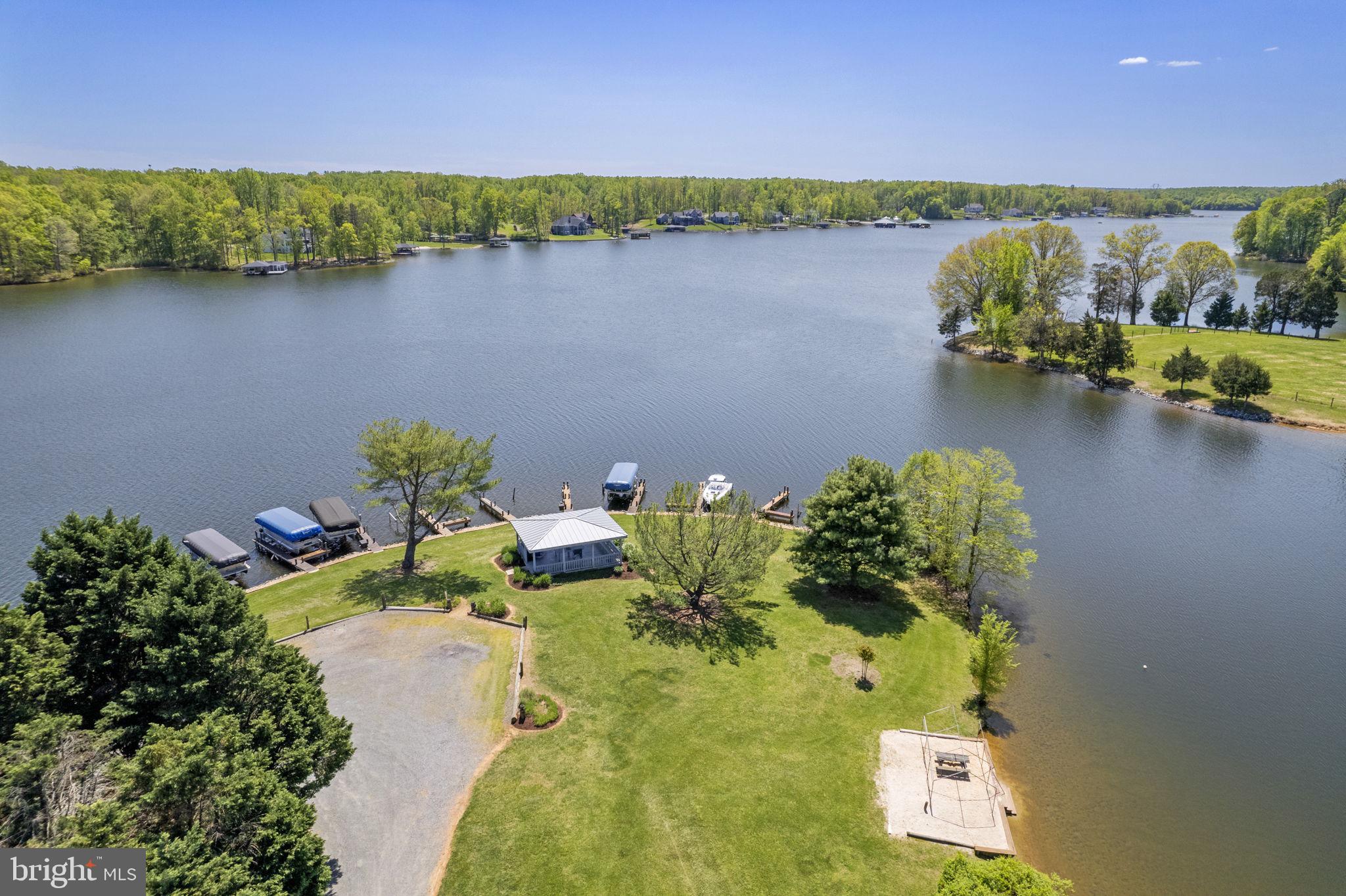 3704 Elk Creek Rd