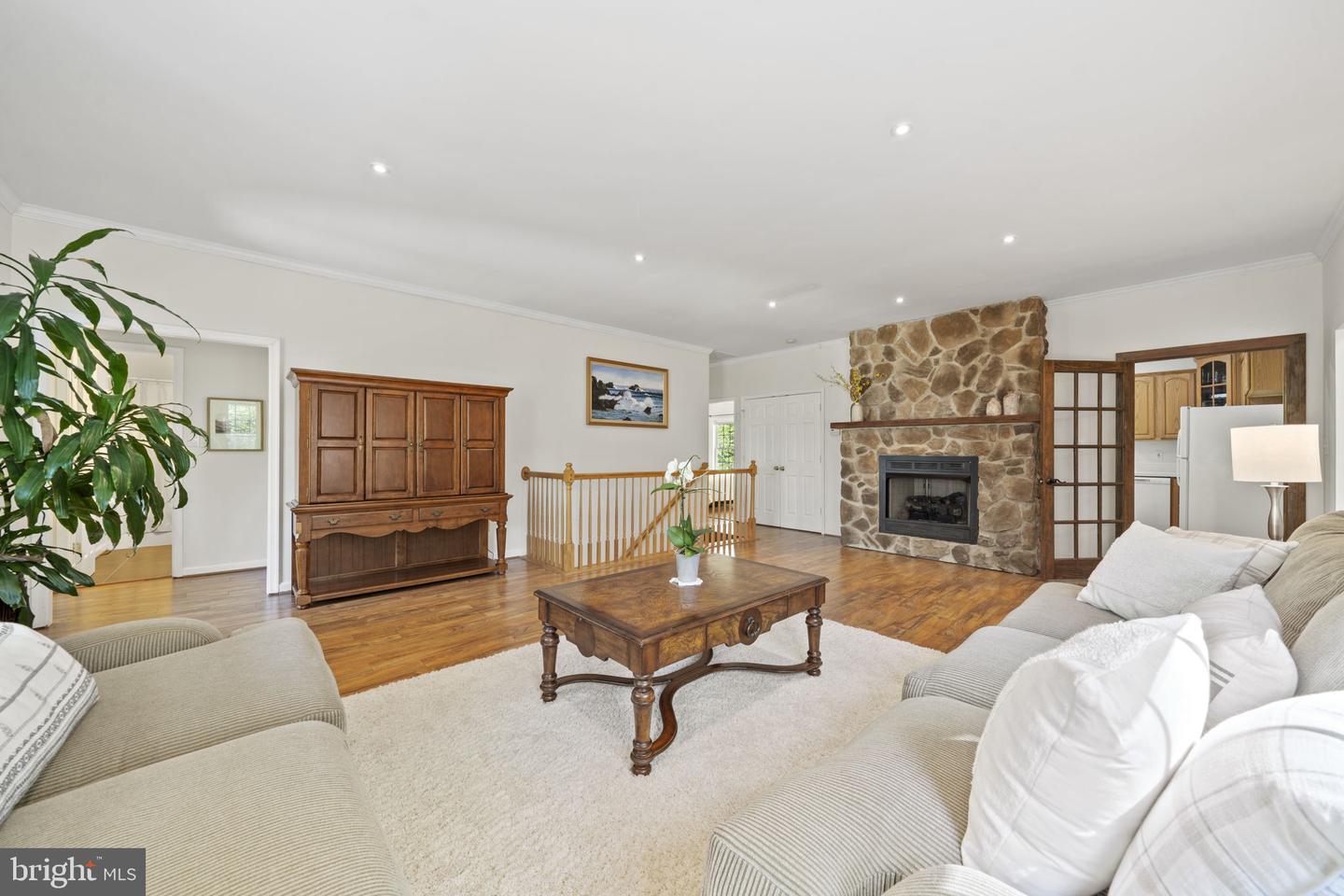 3704 Elk Creek Rd
