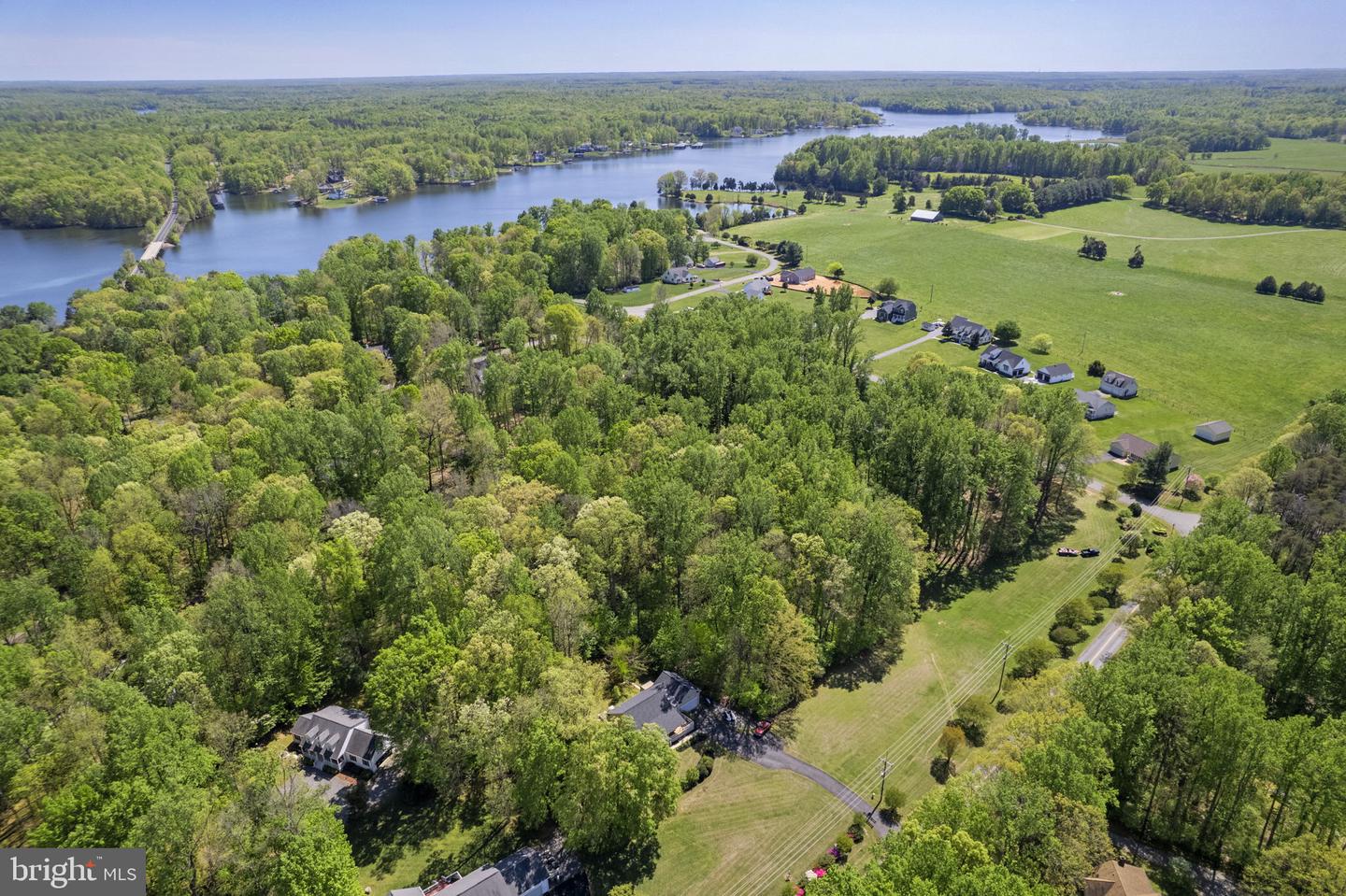 3704 Elk Creek Rd