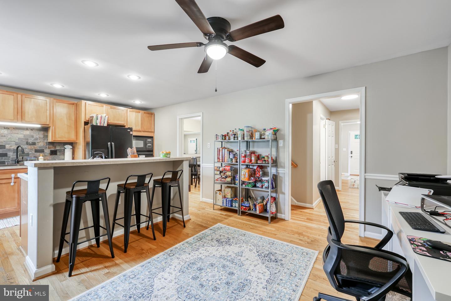 131 Davis Ave SW