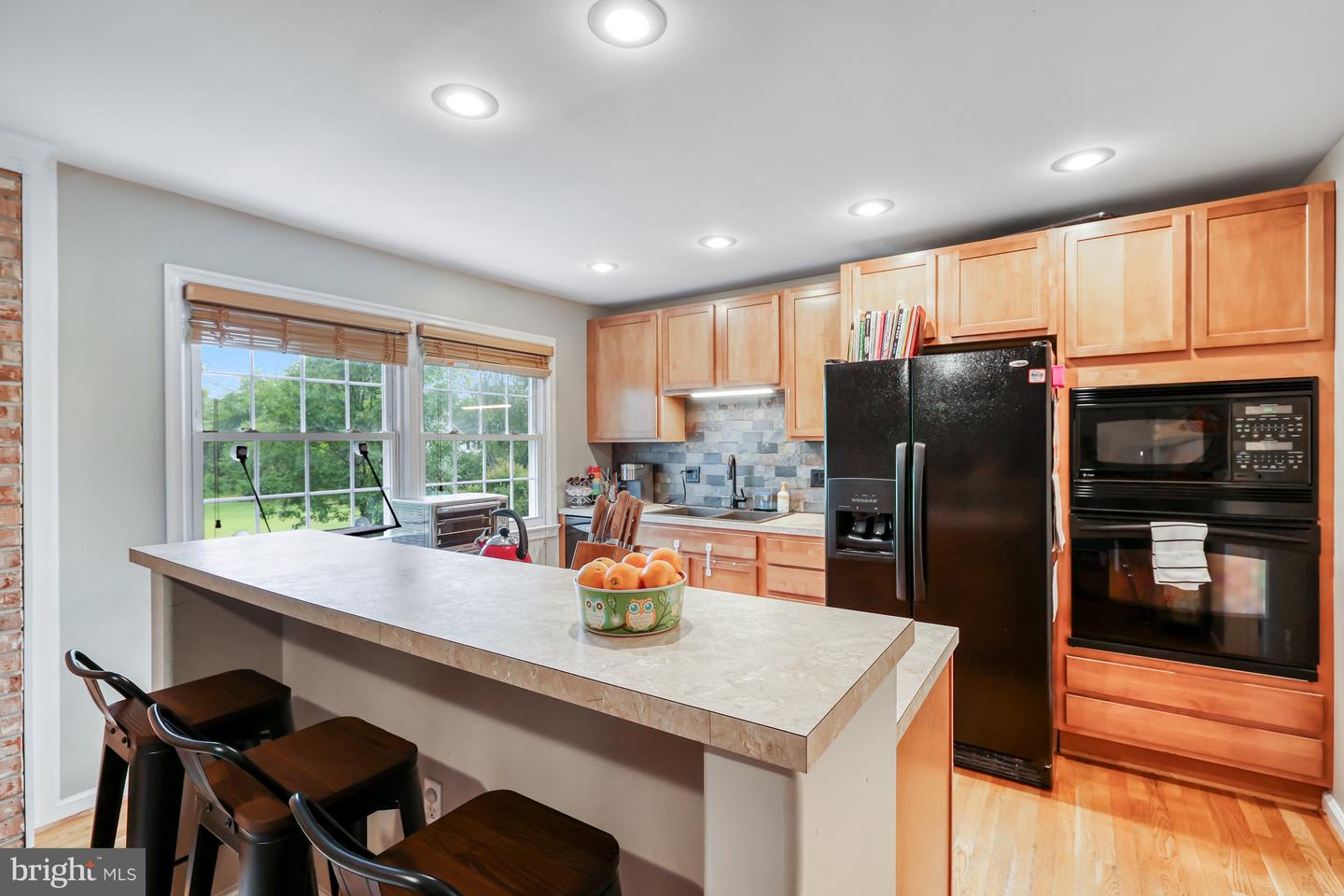 131 Davis Ave SW