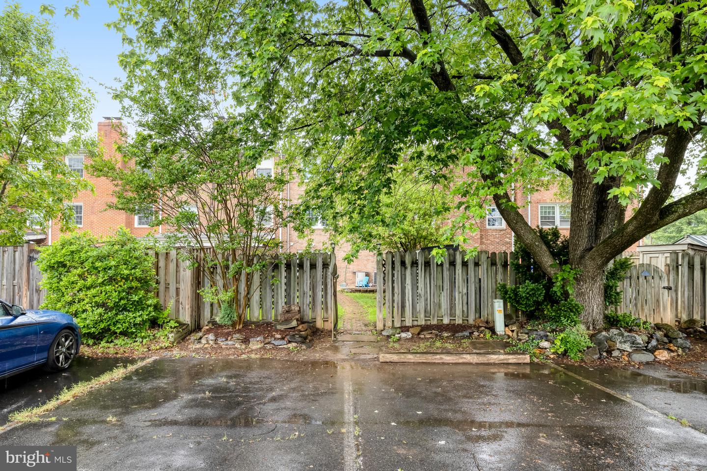 131 Davis Ave SW