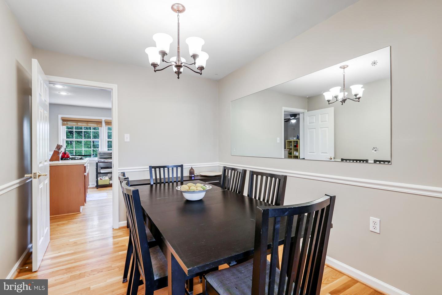 131 Davis Ave SW