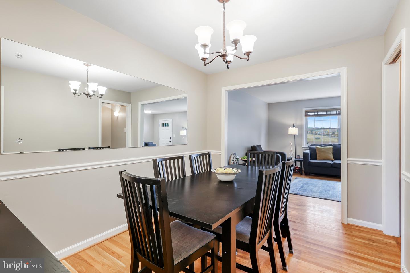 131 Davis Ave SW