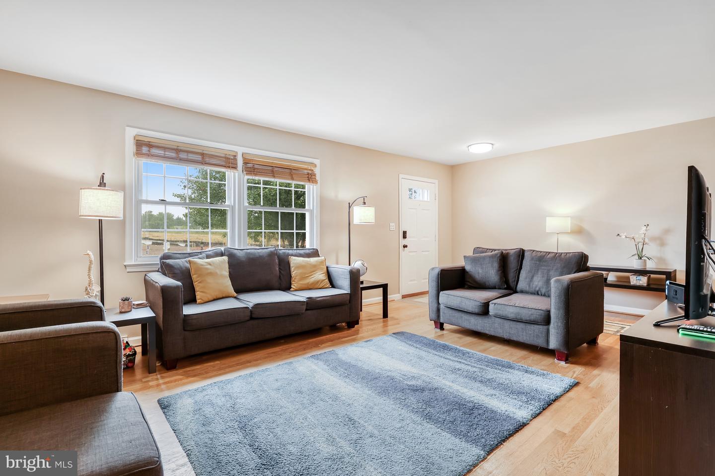 131 Davis Ave SW