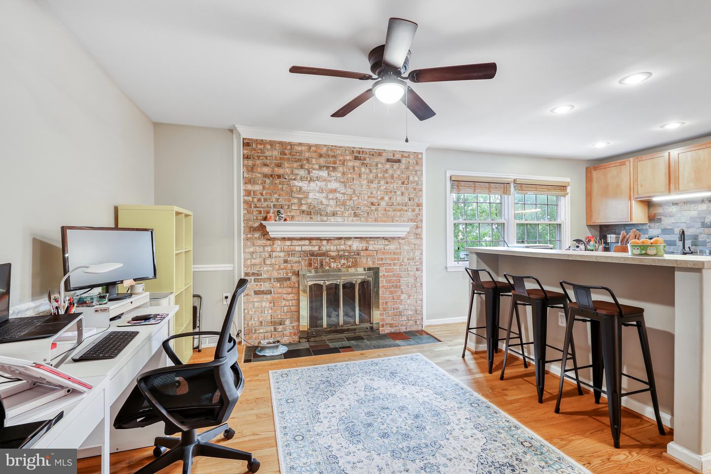 131 Davis Ave SW