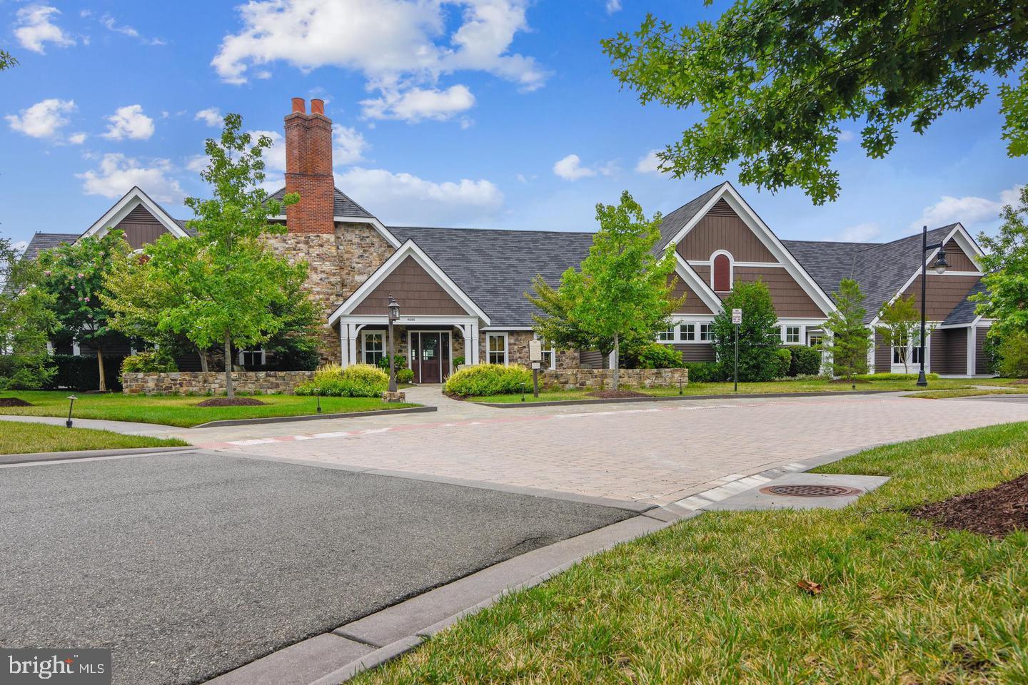 23528 Whiteheart Hickory Ln