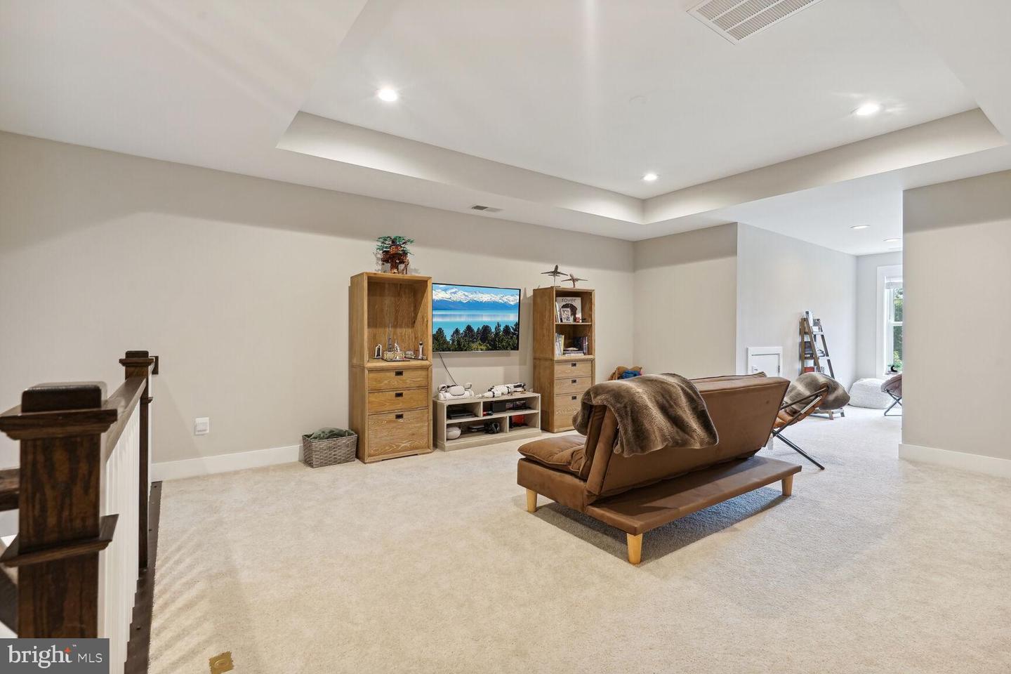 23528 Whiteheart Hickory Ln