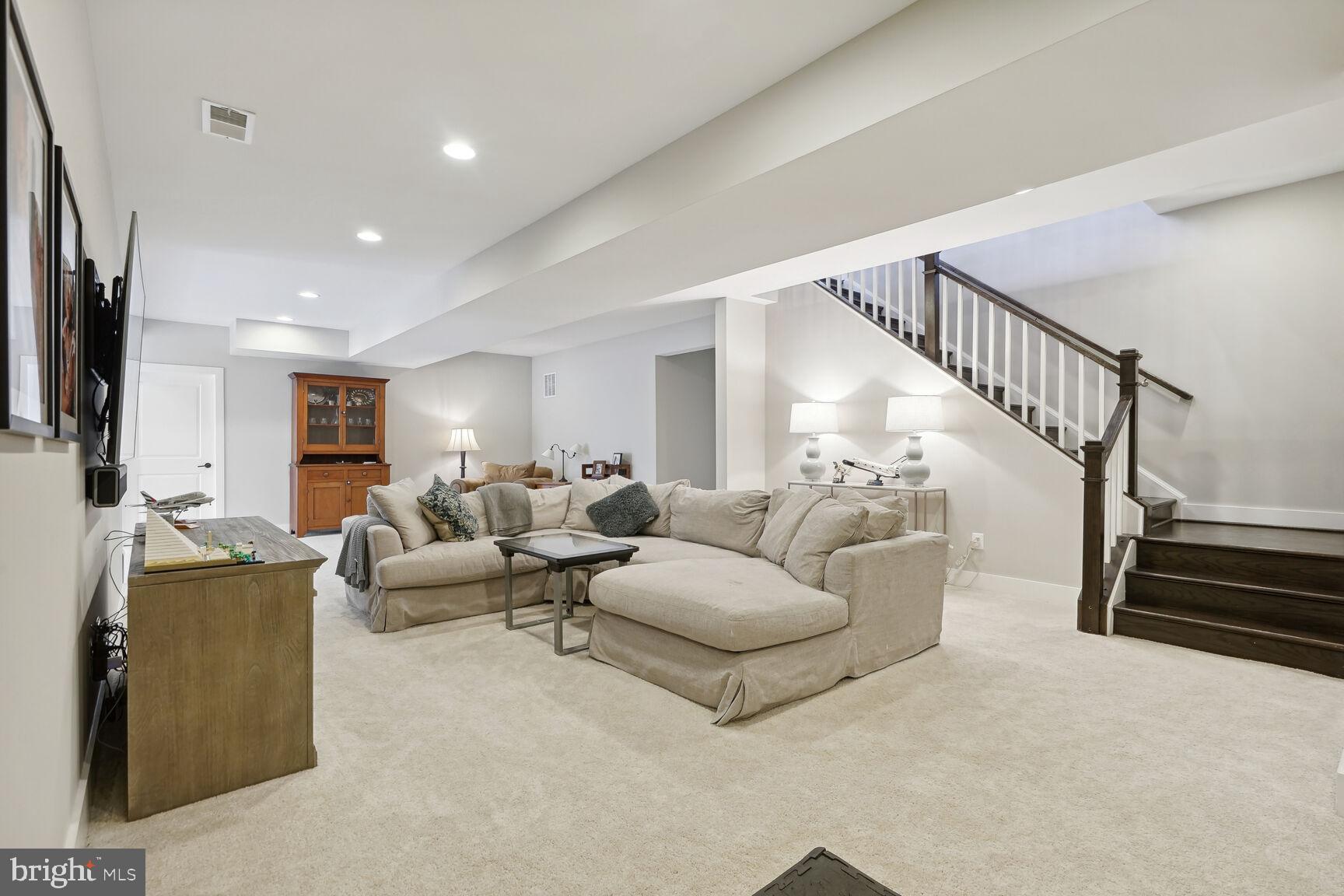 23528 Whiteheart Hickory Ln