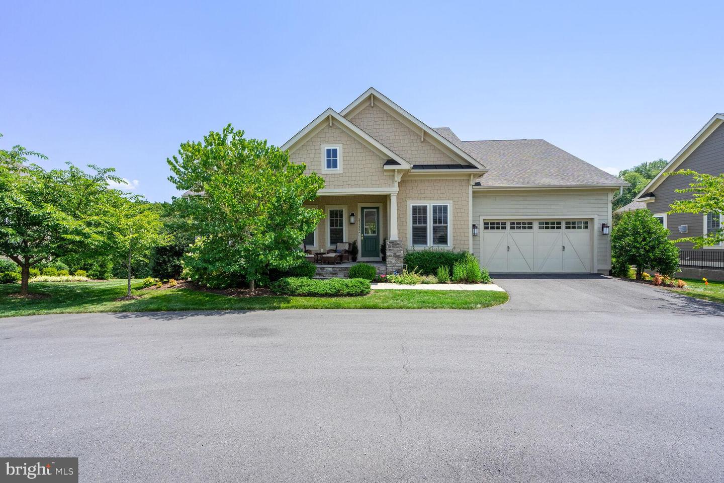 23528 Whiteheart Hickory Ln