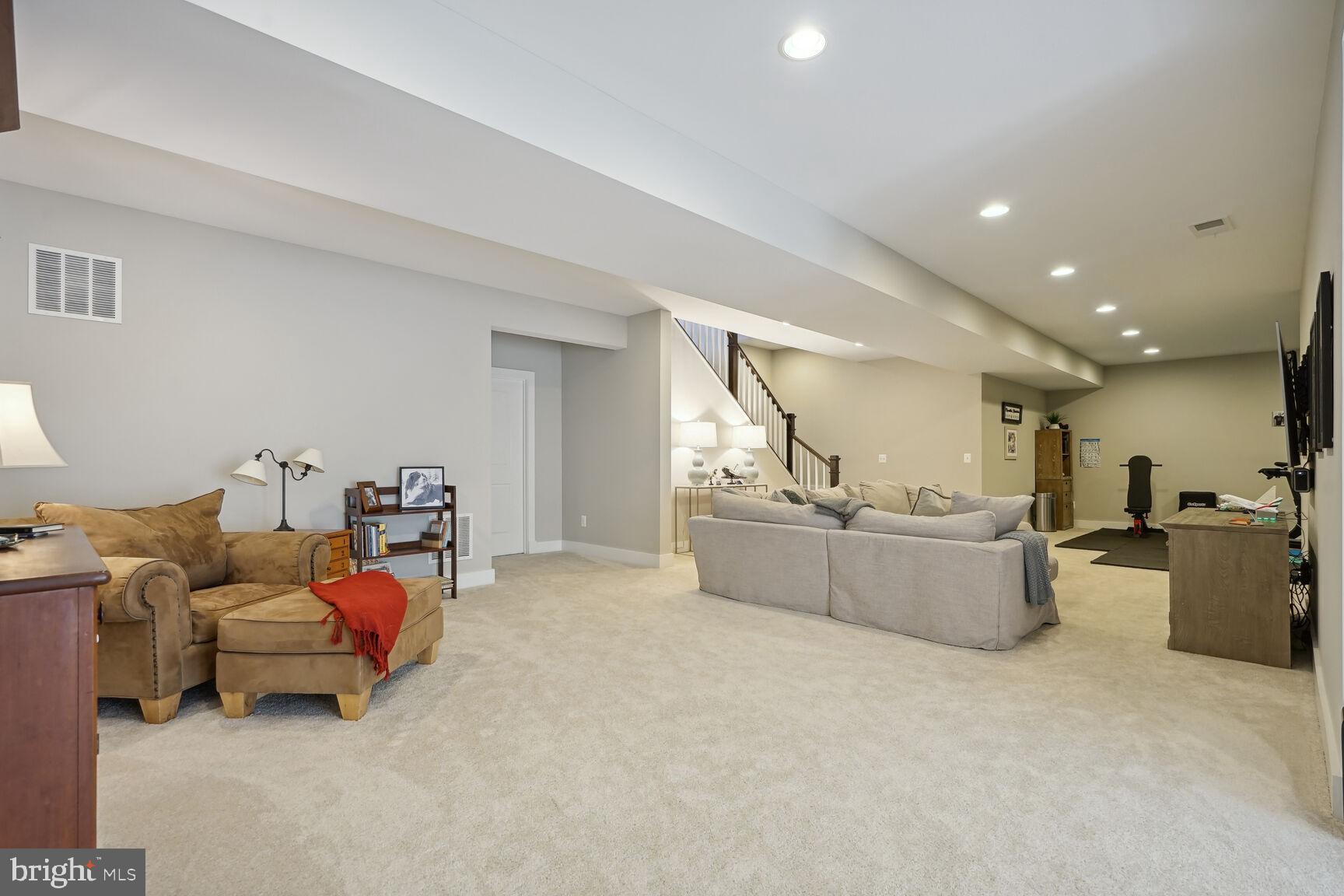 23528 Whiteheart Hickory Ln