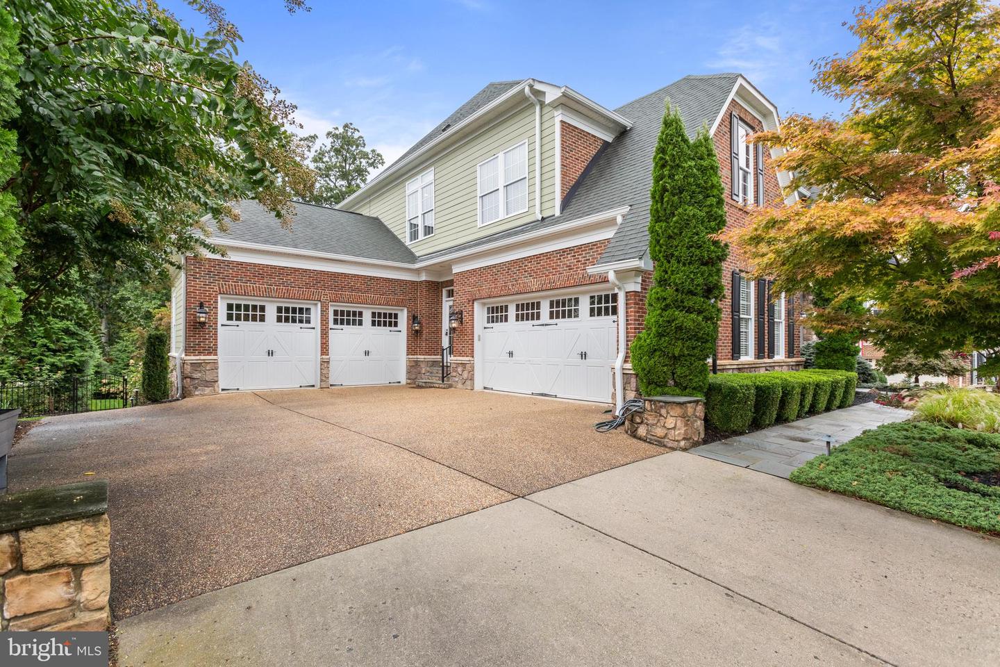 18951 Canoe Landing Ct
