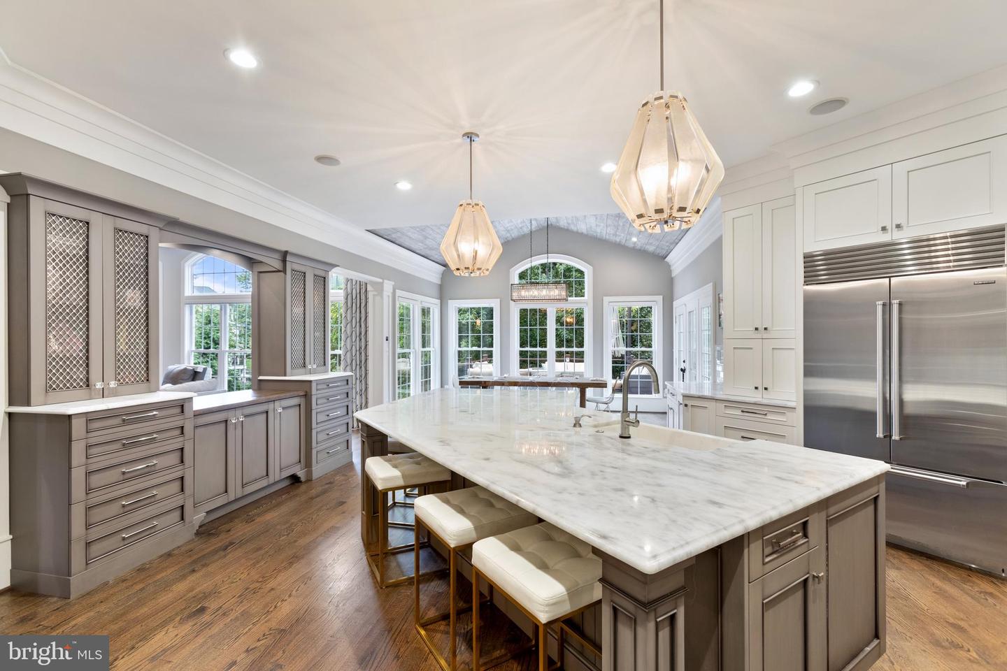 18951 Canoe Landing Ct