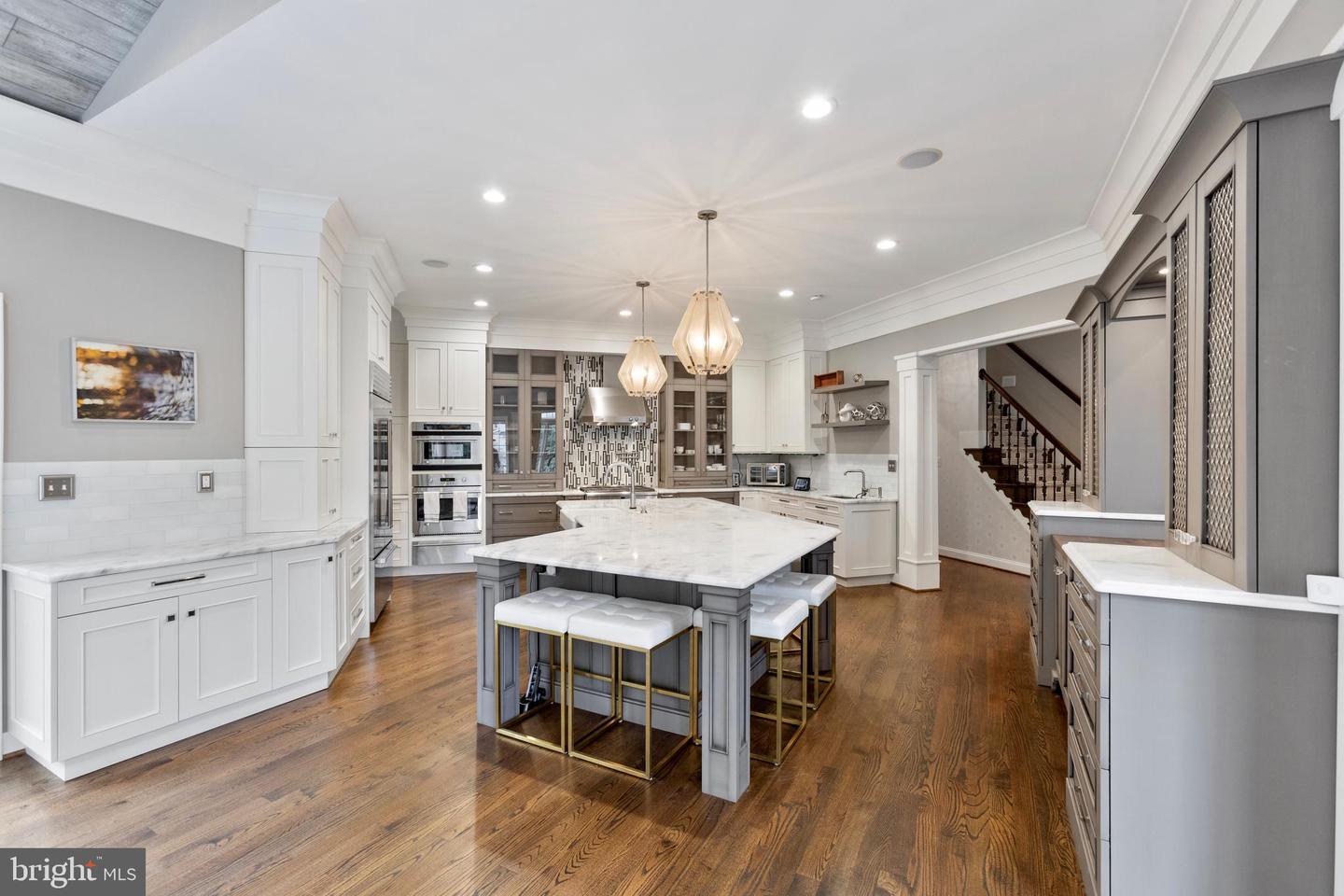 18951 Canoe Landing Ct