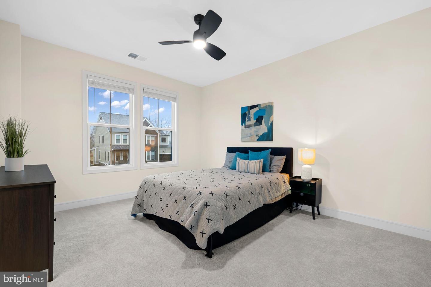 24016 Littleleaf Ct