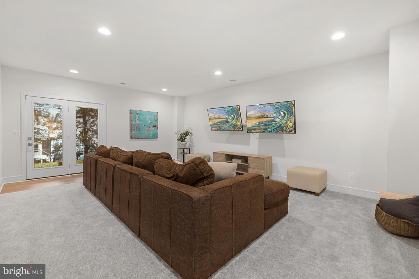 24016 Littleleaf Ct