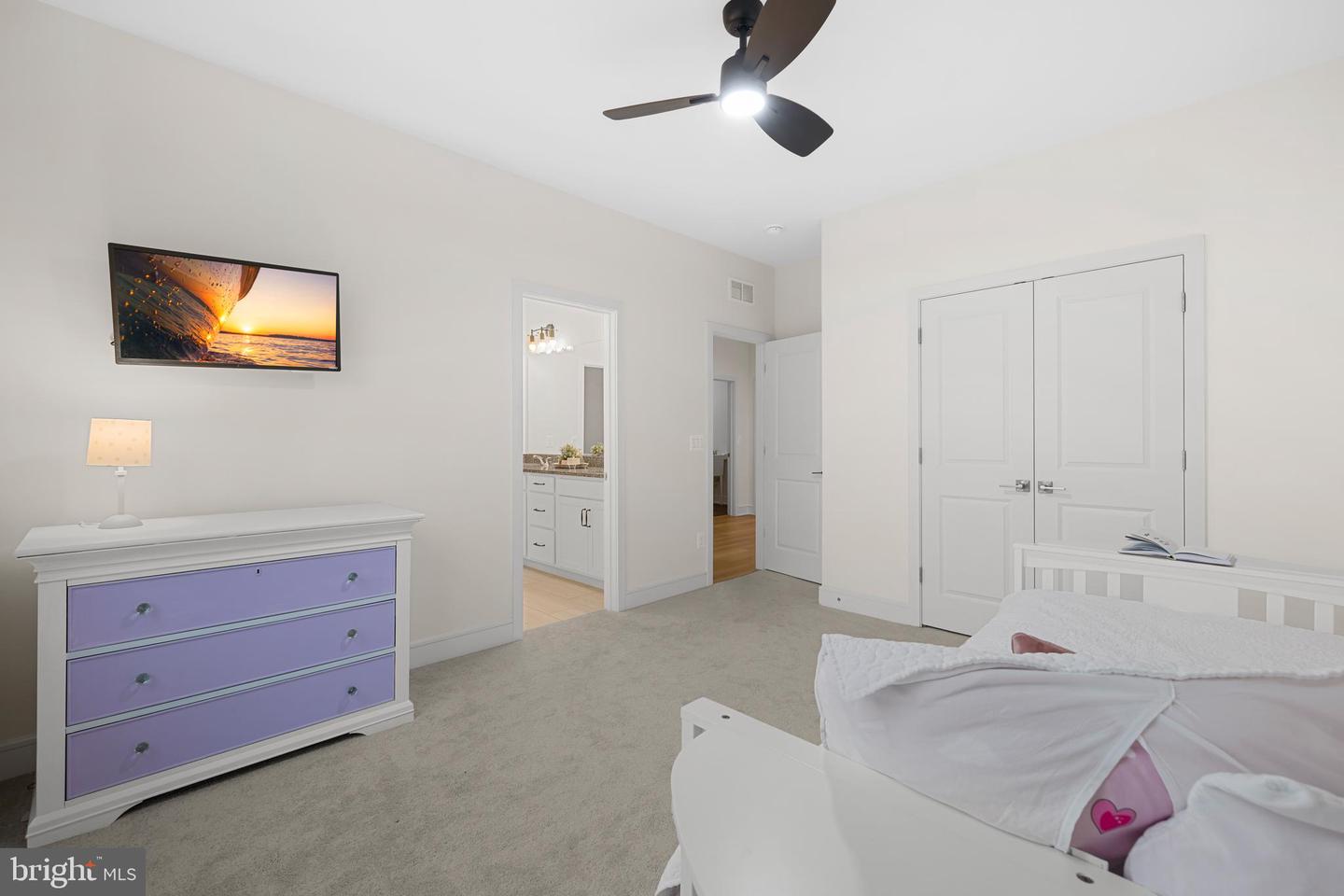 24016 Littleleaf Ct